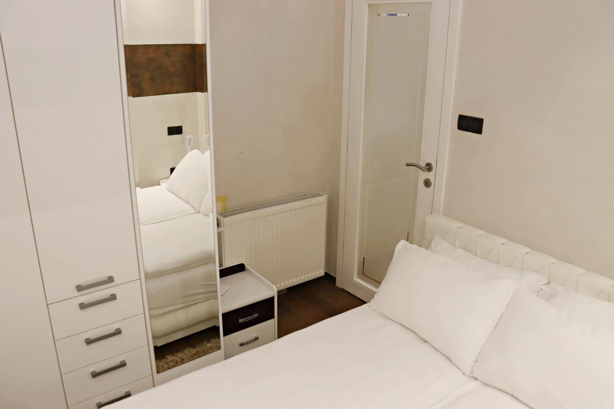 Capital Apartments Сараево Экстерьер фото